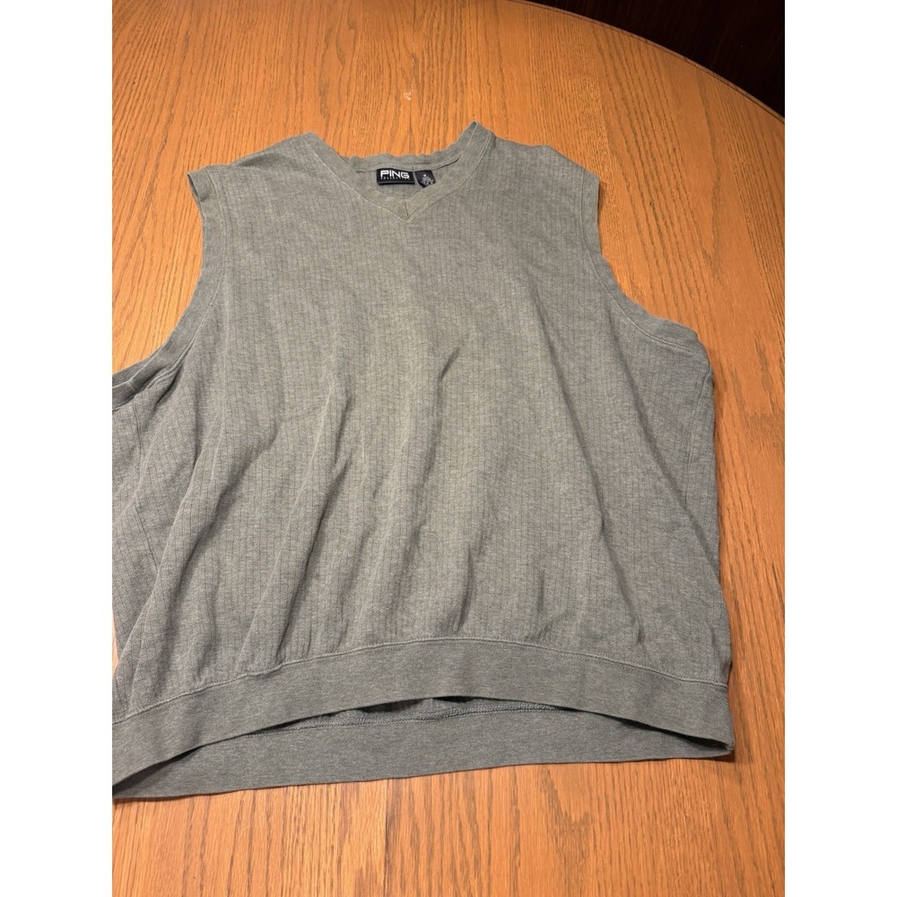 PING Mens Medium Gray/ Green  V-Neck Pullover Sweater Vest